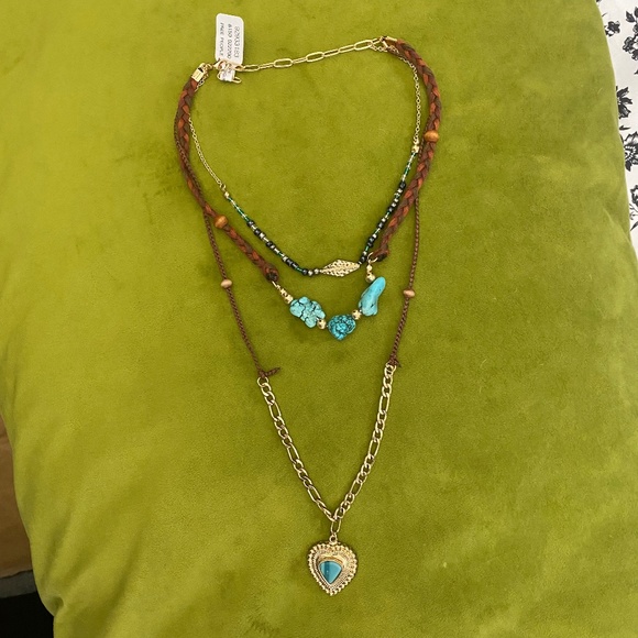 Free People Turquoise and Gold Heart Necklace - Picture 3 of 7
